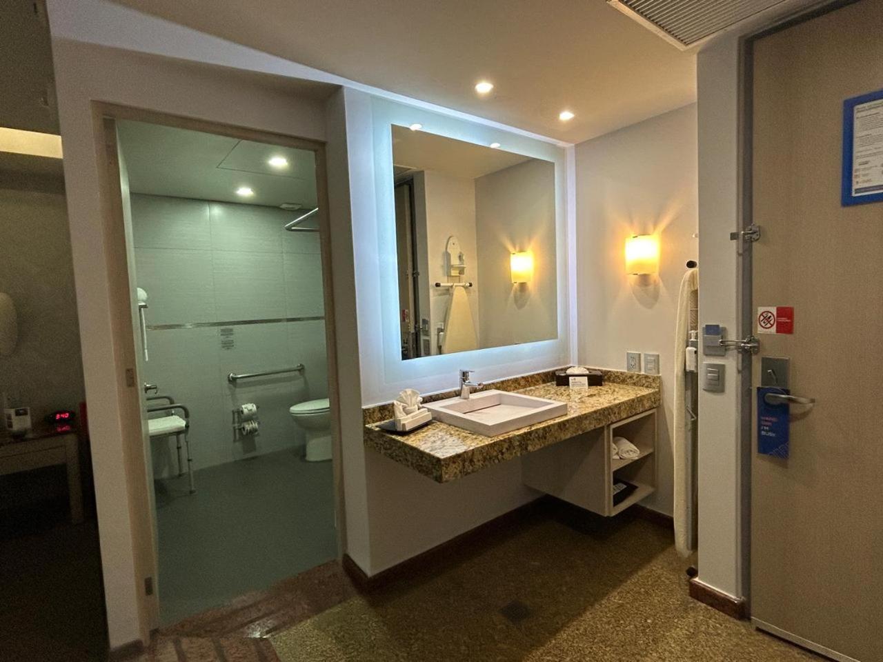 Holiday Inn Express Mexico- Toreo By Ihg Kültér fotó