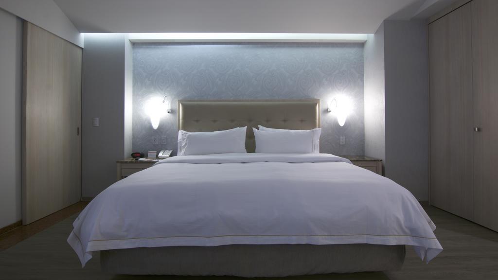 Holiday Inn Express Mexico- Toreo By Ihg Kültér fotó
