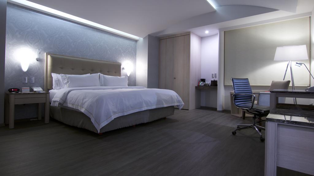 Holiday Inn Express Mexico- Toreo By Ihg Kültér fotó